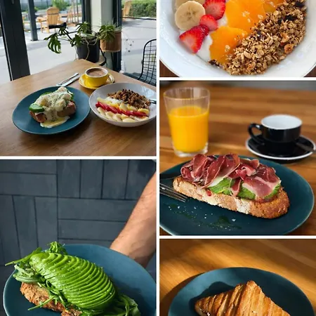 Langre Homely Hostel Galizano