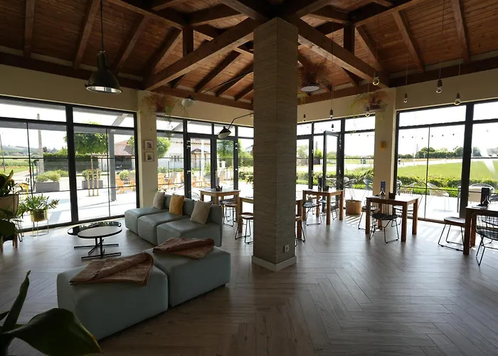 Langre Homely אכסניה